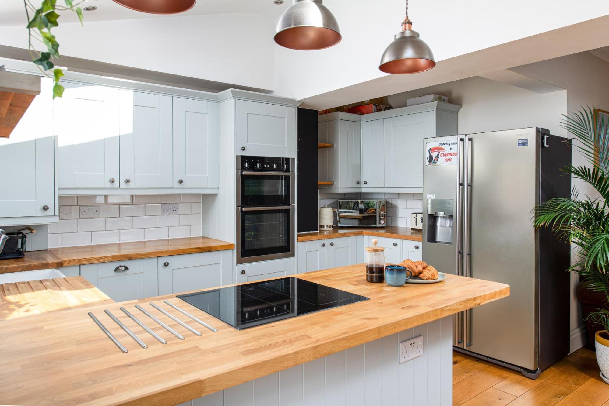 Charming Family Home With Stoves, Garden & Parking Bristol Ngoại thất bức ảnh